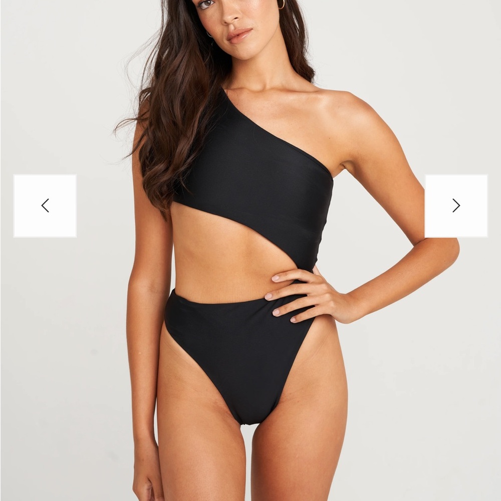 Nyud Swim Bermuda One Piece